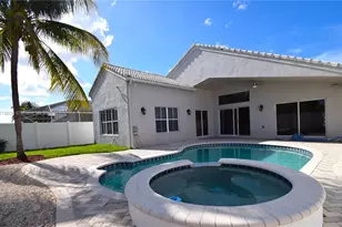1021 Cedar Falls Dr, Weston, FL 33327 - Photo 1