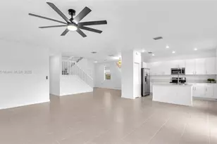 2450 SE 24 Dr, Homestead, FL 33035 - Photo 1