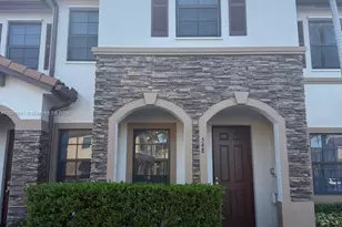 548 SE 32nd Ave, Homestead, FL 33033 - Photo 1