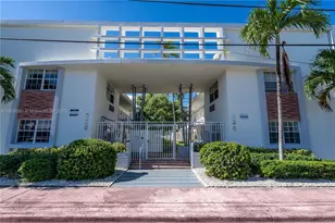 320 84th St, Miami Beach, FL 33141 - Photo 1