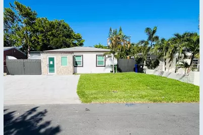 872 NW 16th Ter, Fort Lauderdale, FL 33311 - Photo 1