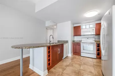 7280 SW 89th St #D501, Miami, FL 33156 - Photo 1