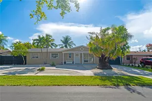 19770 SW 101st Ave, Cutler Bay, FL 33157 - Photo 1