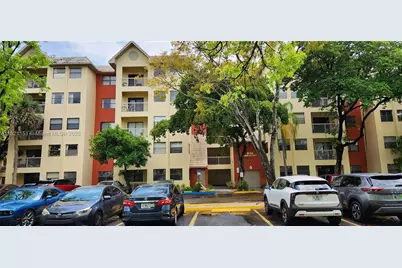 8120 Geneva Ct #449, Doral, FL 33166 - Photo 1