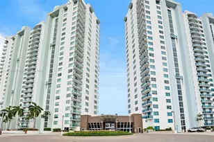 2681 N Flamingo Rd, Sunrise, FL 33323 - Photo 1