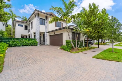 8127 NW 48th Ter, Doral, FL 33166 - Photo 1