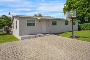 12011 SW 179th Terrace, Miami, FL 33177 - Photo 1