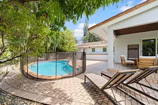 811 Trascoro Ave, Coral Gables, FL 33134 - Photo 1