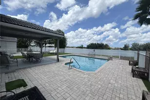 5708 S Plum Bay Pkwy, Tamarac, FL 33321 - Photo 1