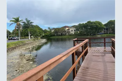 250 Jacaranda Dr #309, Plantation, FL 33324 - Photo 1