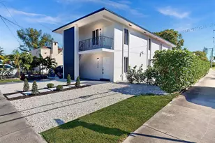 3556 SW 26th St, Miami, FL 33133 - Photo 1