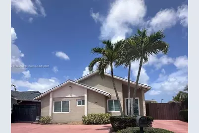 641 SW 99th Pl, Miami, FL 33174 - Photo 1