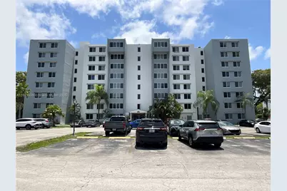 9143 SW 77th Ave #B406, Miami, FL 33156 - Photo 1