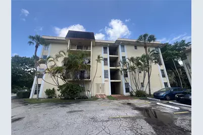 11905 NE 2nd Ave #C417, North Miami, FL 33161 - Photo 1