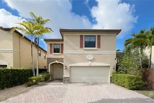 11510 NW 88th Ln, Doral, FL 33178 - Photo 1