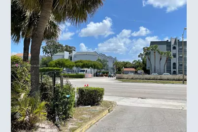 1750 N Congress Ave #401, West Palm Beach, FL 33401 - Photo 1