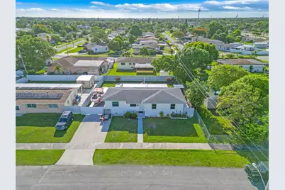 15041 Pierce St, Miami, FL 33176 - Photo 1