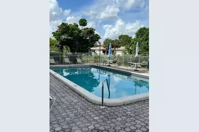 405 S Pine Island Rd #108D, Plantation, FL 33324 - Photo 1