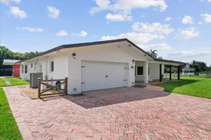 1550 NW 114th Ave, Plantation, FL 33323 - Photo 1