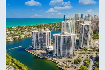 20515 E Country Club Dr #1048, Aventura, FL 33180 - Photo 1