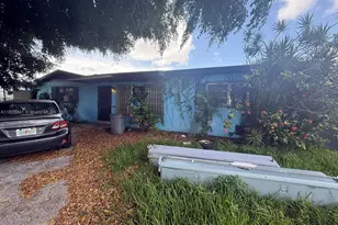 10315 SW 42nd St, Miami, FL 33165 - Photo 1