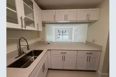 7925 Fairview Dr #102, Tamarac, FL 33321 - Photo 1