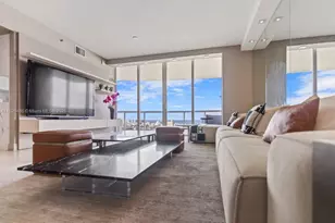 400 Alton Rd, Miami Beach, FL 33139 - Photo 1