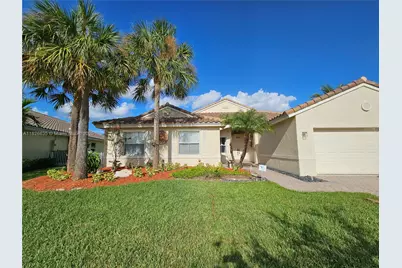 743 SW 190th Ave #743, Pembroke Pines, FL 33029 - Photo 1