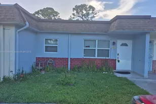 407 SW Natura Ave, Deerfield Beach, FL 33441 - Photo 1