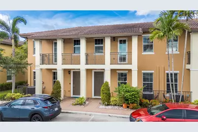 1334 SW 147th Ter, Pembroke Pines, FL 33027 - Photo 1