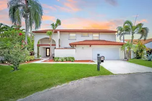 2880 Albatross Dr, Cooper City, FL 33026 - Photo 1