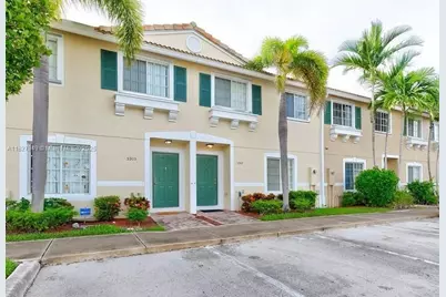 5907 Glasgow Way, Tamarac, FL 33321 - Photo 1