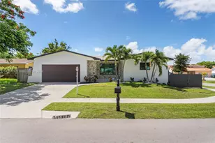 20175 SW 89th Ct, Cutler Bay, FL 33189 - Photo 1