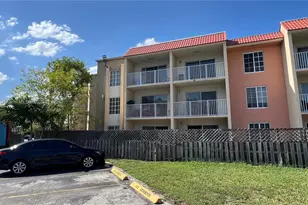 5201 Geneva Way, Doral, FL 33166 - Photo 1