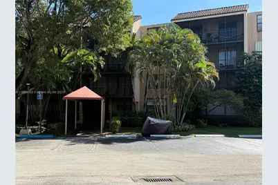 3800 N Hills Dr #312, Hollywood, FL 33021 - Photo 1