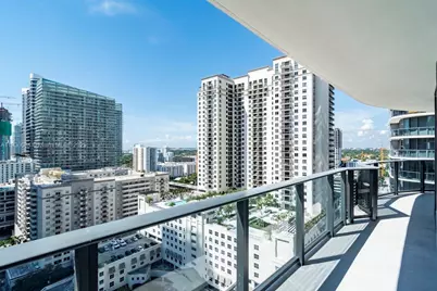 45 SW 9th St #1906, Miami, FL 33130 - Photo 1