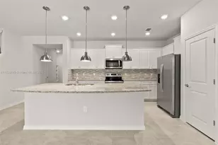 4581 NW 83rd Ct, Doral, FL 33166 - Photo 1