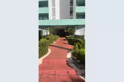 1825 W 44th Pl #309, Hialeah, FL 33012 - Photo 1