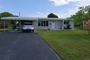 1721 NW 8th St, Homestead, FL 33030 - Photo 1