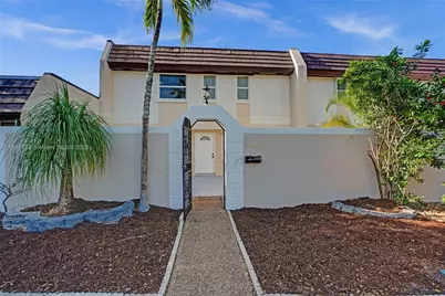 7310 S Miami Lakeway S, Miami Lakes, FL 33014 - Photo 1