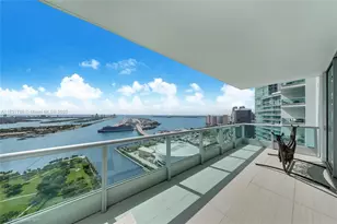 900 Biscayne Blvd, Miami, FL 33132 - Photo 1