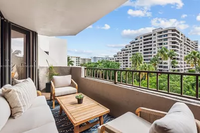 161 Crandon Blvd #412, Key Biscayne, FL 33149 - Photo 1