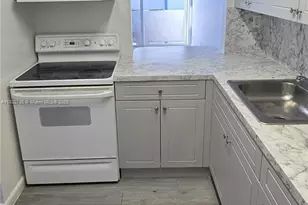 11020 SW 196th St, Cutler Bay, FL 33157 - Photo 1