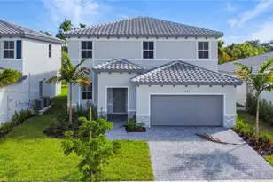 865 SE 26th Rd, Homestead, FL 33035 - Photo 1