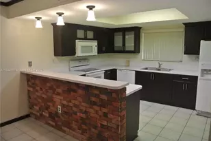 14903 SW 80th St, Miami, FL 33193 - Photo 1