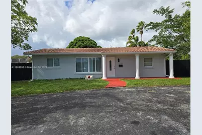 2001 NW 35th St #A, Oakland Park, FL 33309 - Photo 1