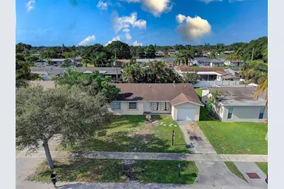 11540 NW 33rd St, Sunrise, FL 33323 - Photo 1