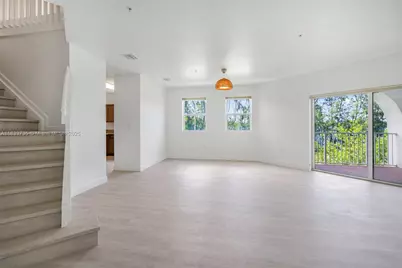 8650 NW 97th Ave #206, Doral, FL 33178 - Photo 1