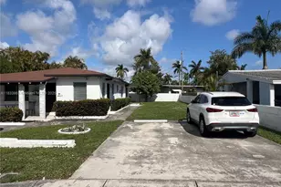 809 NE 2nd St, Hallandale Beach, FL 33009 - Photo 1