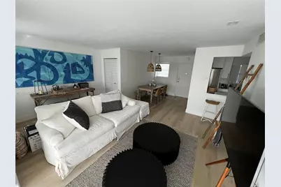 221 Meridian Ave #401, Miami Beach, FL 33139 - Photo 1